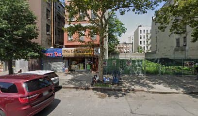 Upper East Manhattan Bed & Breakfast, Bed & Breakfast in East Harlem