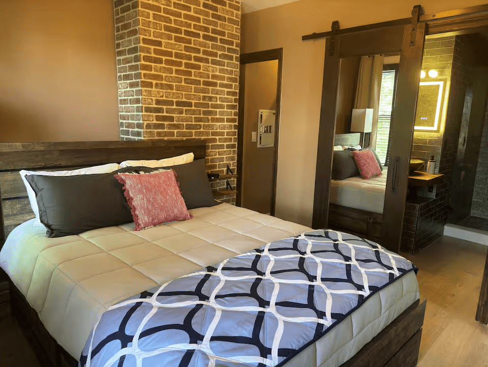 Smyrna Living - Downtown Jersey City (NYC), Holiday Home in Jersey City