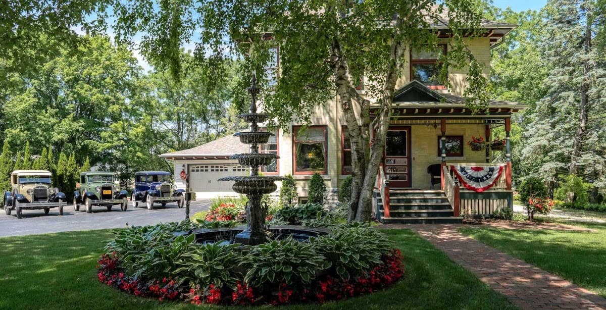 Toll House Bed & Breakfast, Hotel in Manitowoc