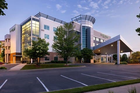 Courtyard by Marriott Minneapolis Maple Grove/Arbor Lakes, Hotel in Maple Grove