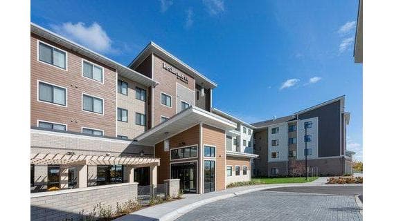 Residence Inn by Marriott Minneapolis Maple Grove/Arbor Lakes, Hotel in Osseo
