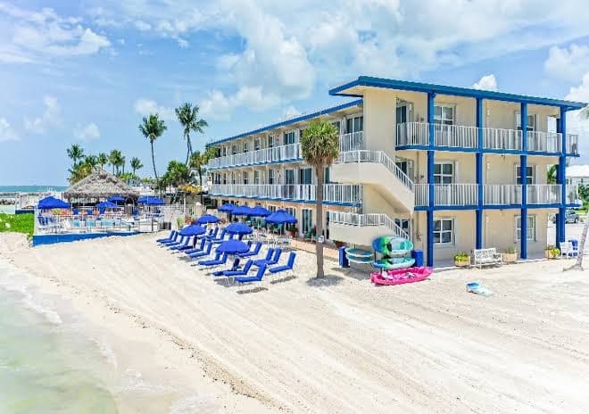 Glunz Ocean Beach Hotel & Resort, Resort in Marathon