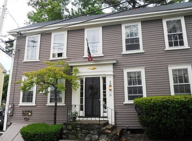 Brimblecomb Hill Bed & Breakfast, Bed & Breakfast in Marblehead