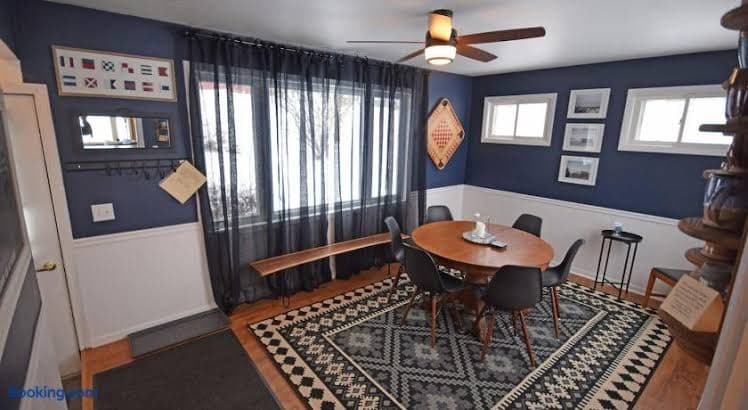 The Bluegill on Little Green Lake - Entire Place, Holiday Home in Markesan