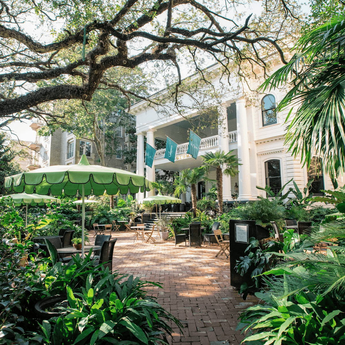 Columns, Hotel in Marrero