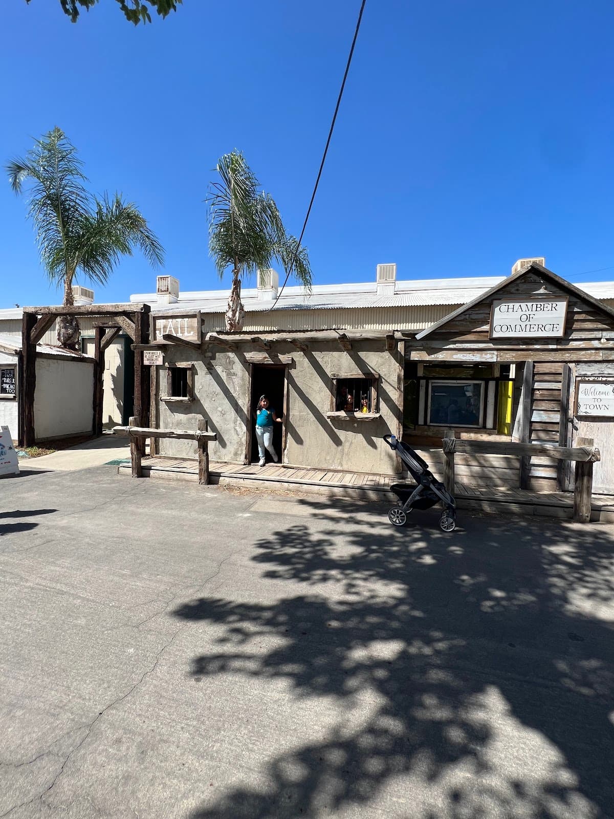 Virginia Motor Lodge, Motel in Tulare