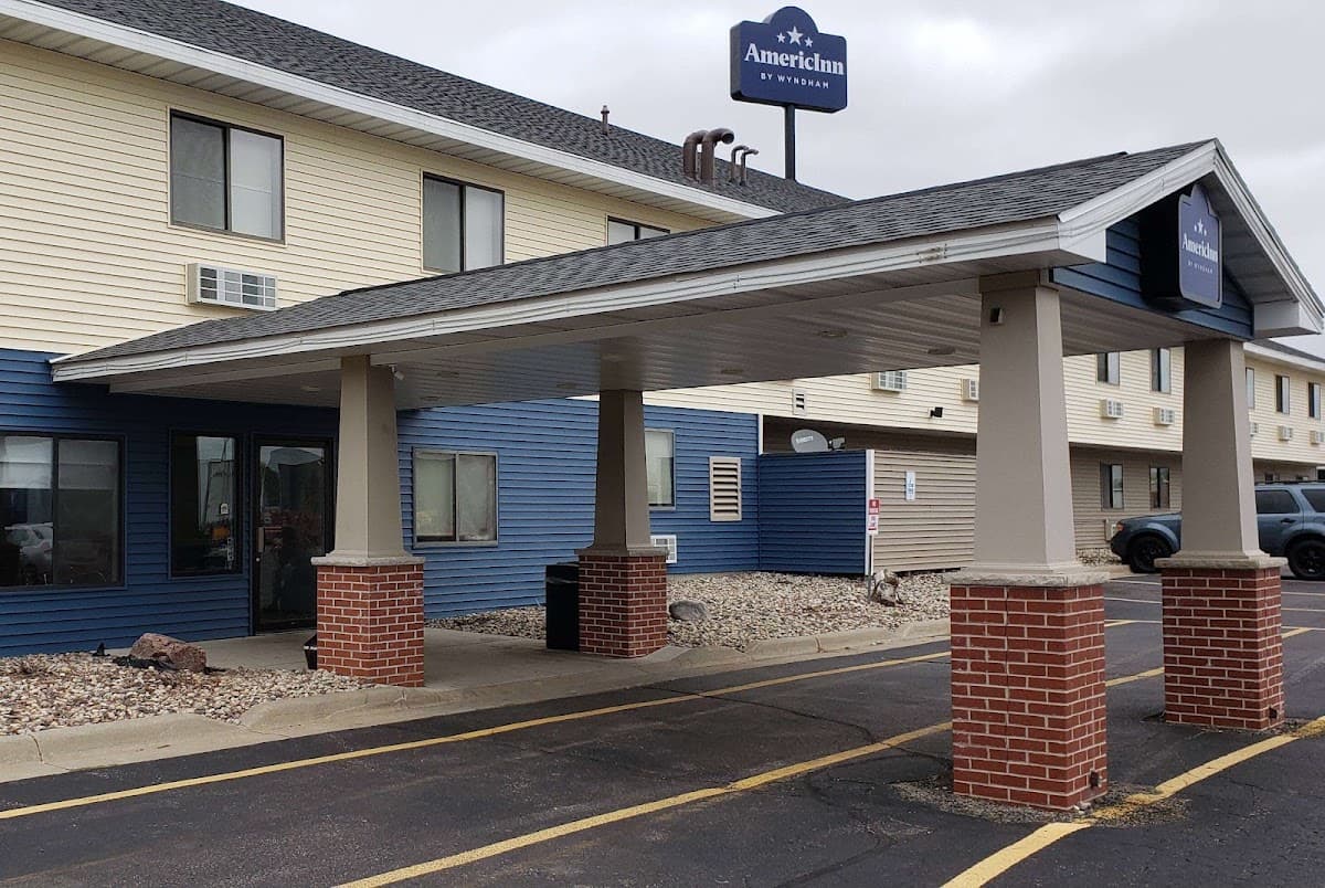 AmericInn by Wyndham Mauston, Hotel in Mauston
