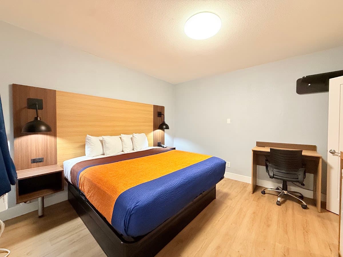 Double N Motel, Hotel in McCord