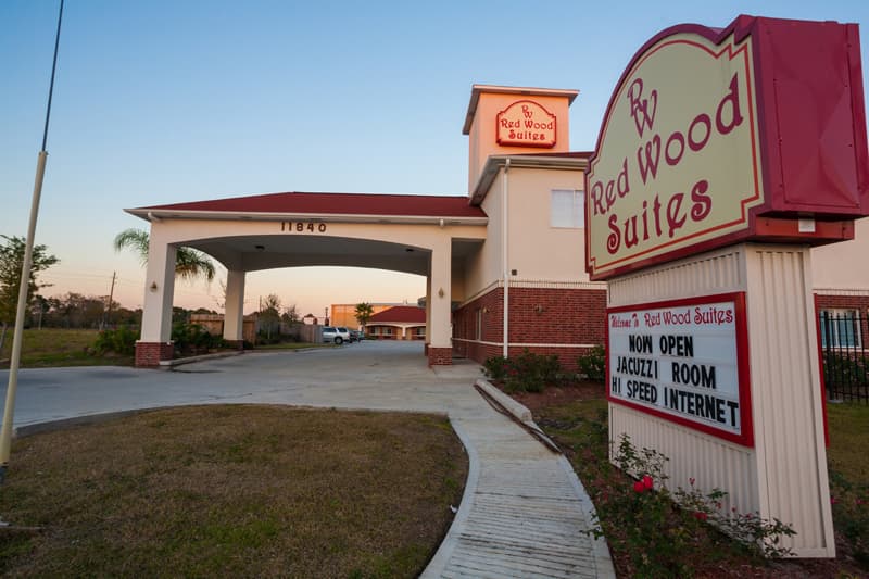 Redwood Suites, Hotel in Meadows Place