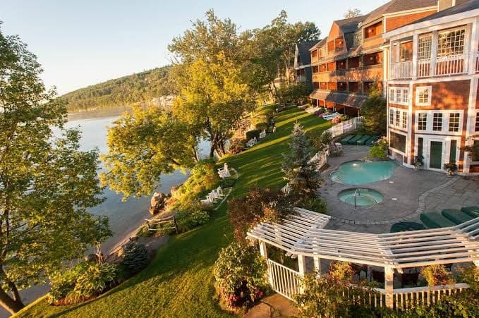 Church Landing at Mill Falls, Hotel in Meredith