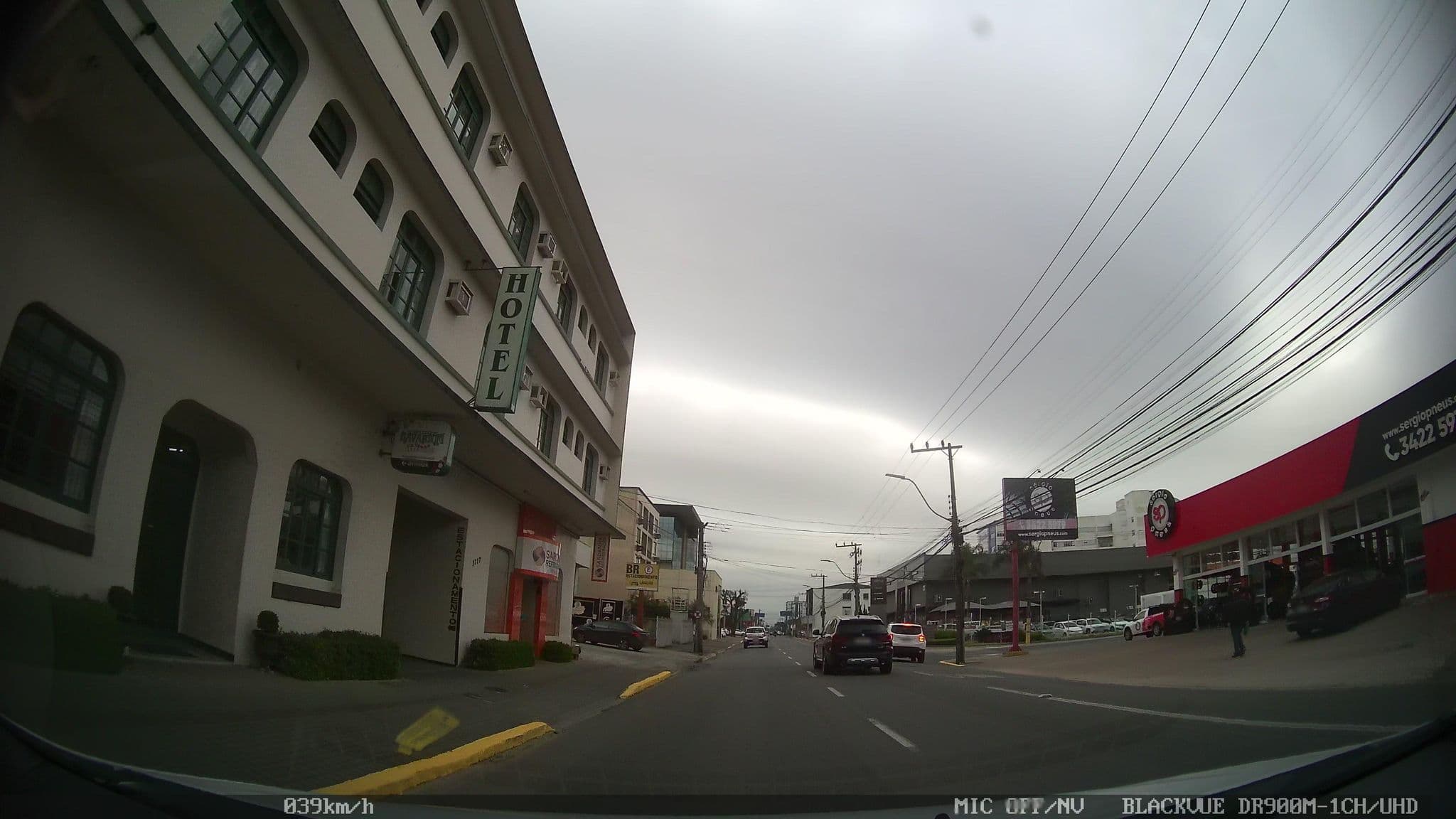 Street view near Hotel Bavarium, Joinville — © kaart5 (CC BY-SA · Mapillary)
