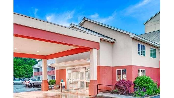 Methuen Inn and Conference Center, Hotel in Methuen