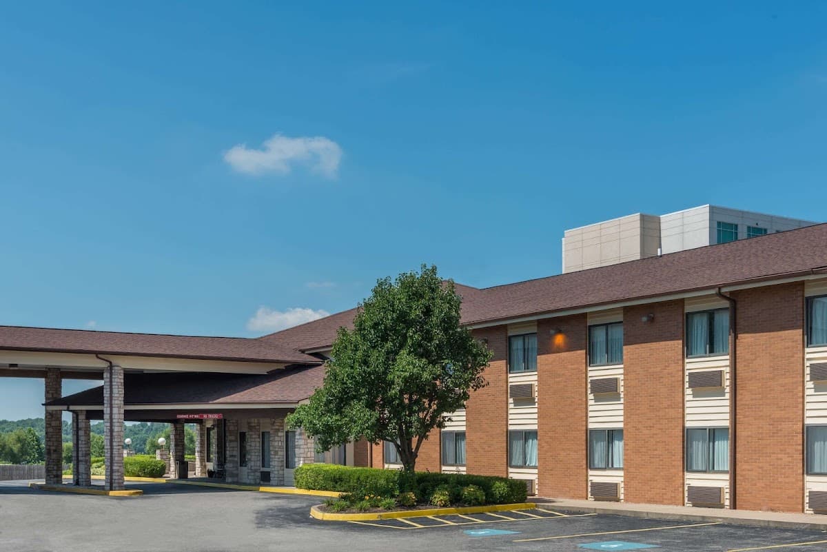 Baymont by Wyndham Metropolis, Hotel in Metropolis