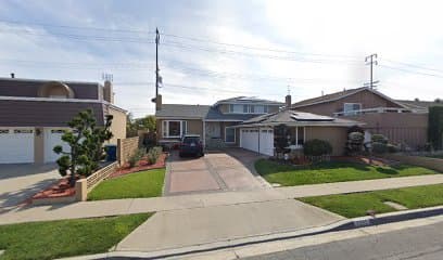 Second home, Motel in Midway City