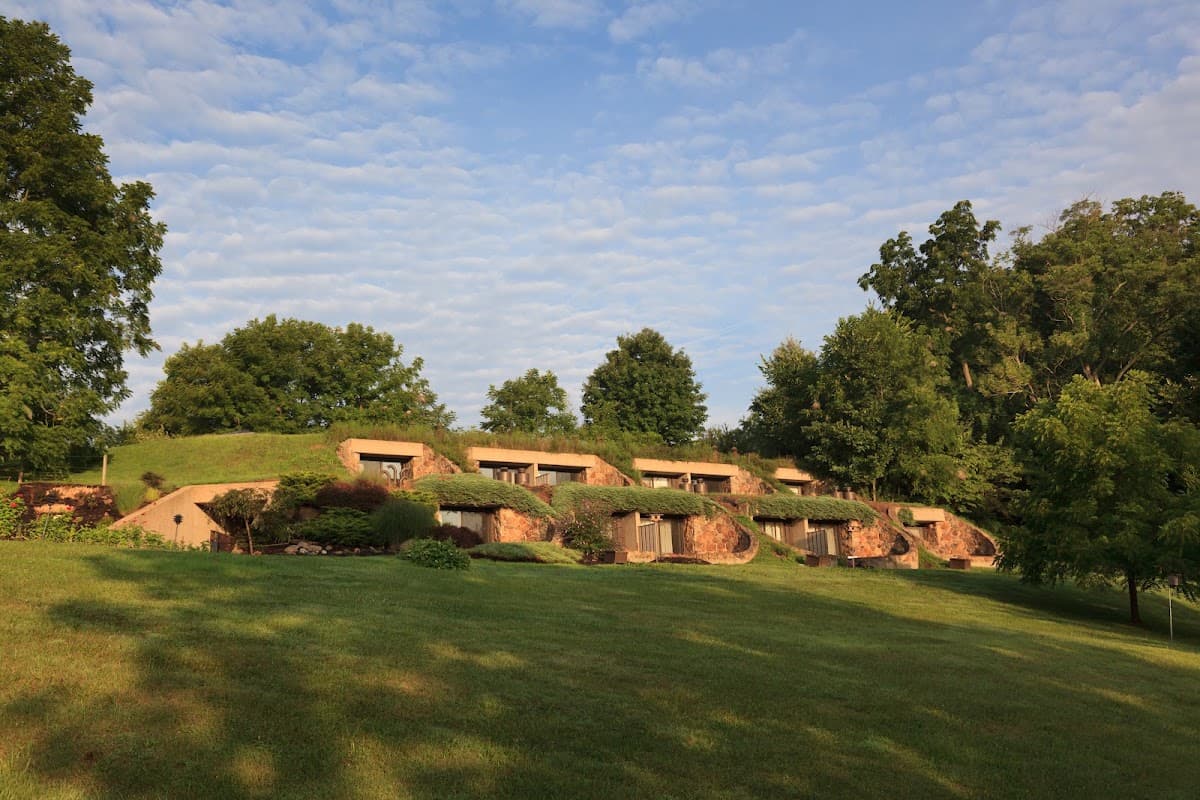 The Inn at Honey Run, Hotel in Millersburg