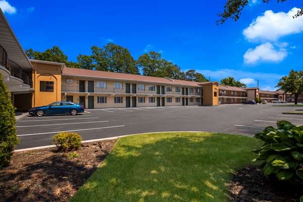 Suburban Studios Millville, Aparthotel in Millville