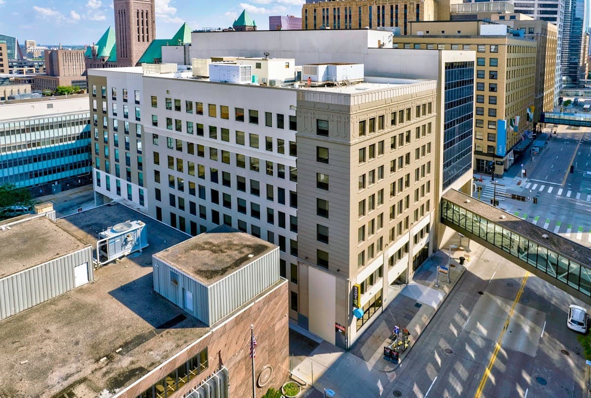 Home2 Suites by Hilton Minneapolis Downtown, Hotel in Minneapolis