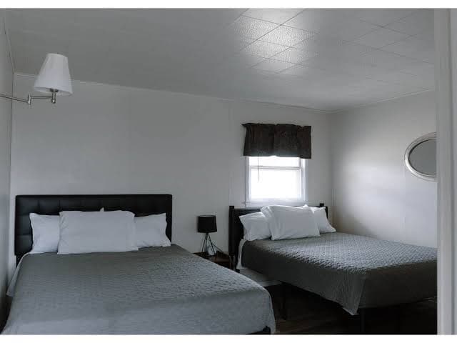 Motel Room 8, Motel in Mobridge