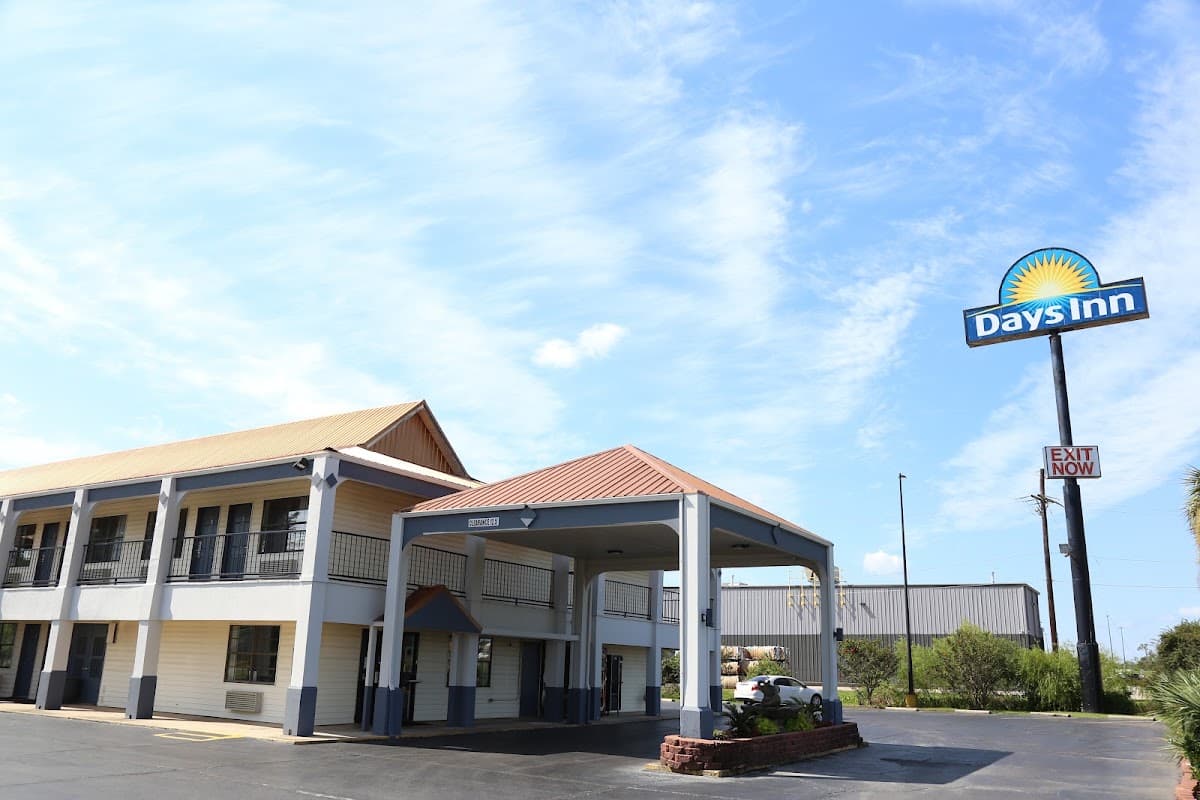 Days Inn by Wyndham Monroe LA, Hotel in Lakeshore