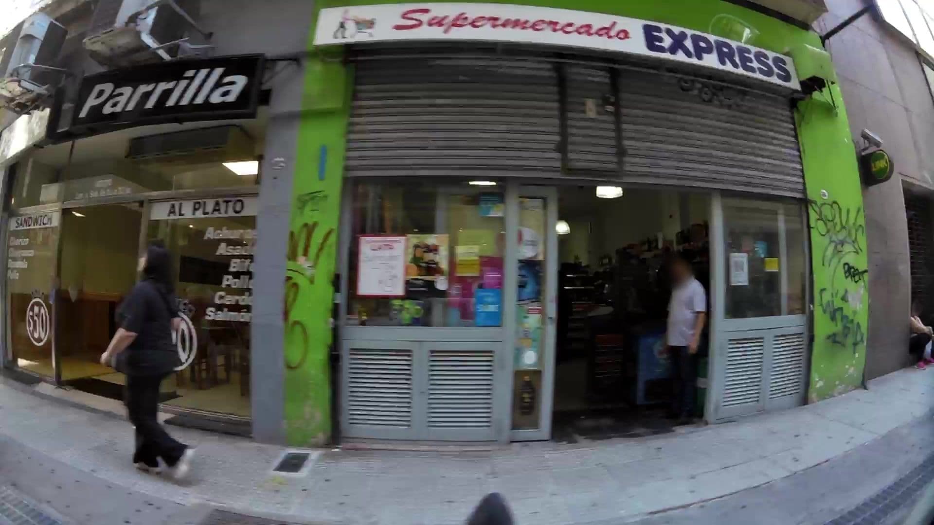 Street view near Le Petit, Buenos Aires