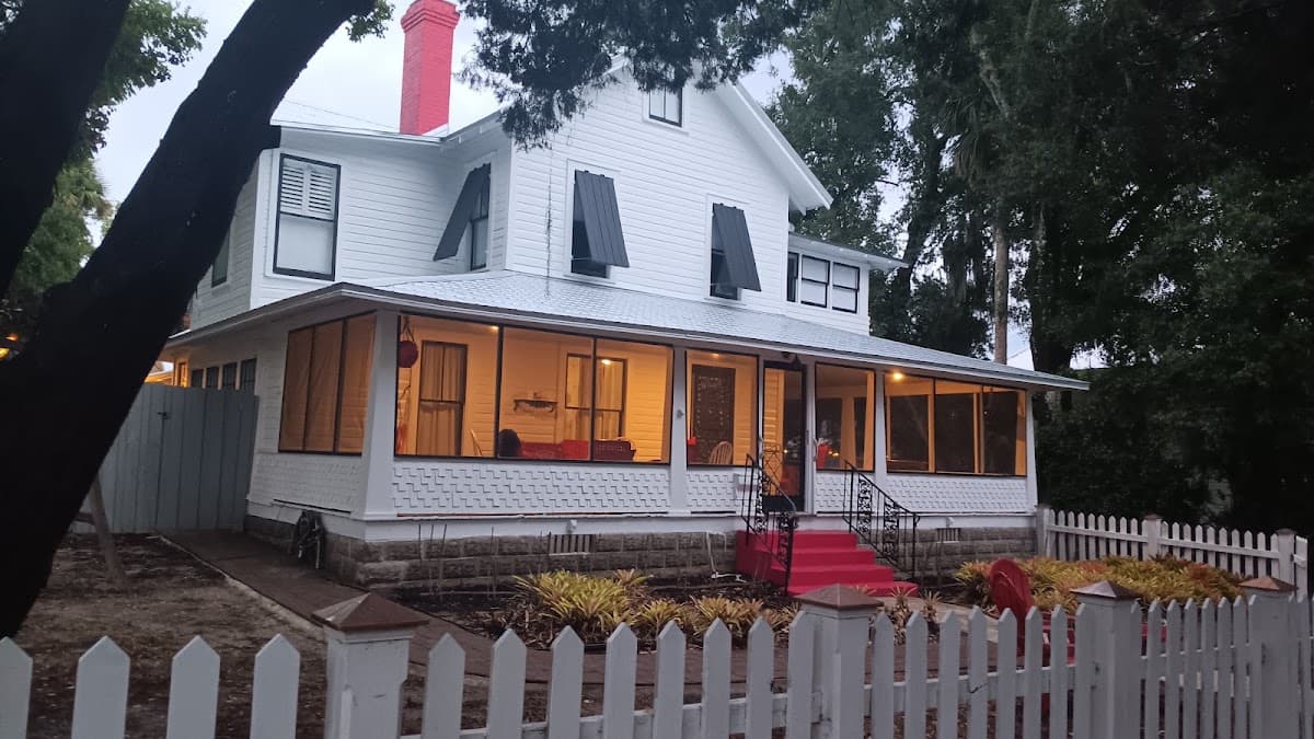 The Flowers House, Hotel in Mount Dora