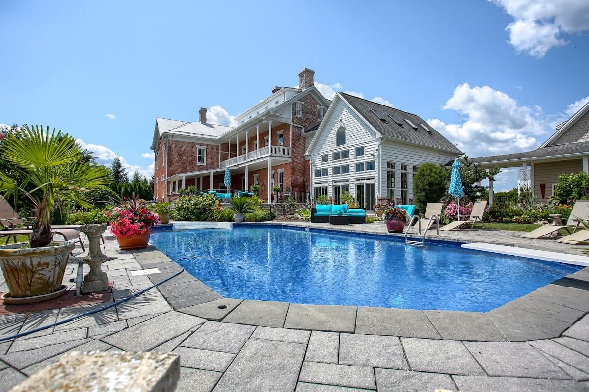 Stuart Manor Bed and Breakfast, Hotel in Mount Holly Springs