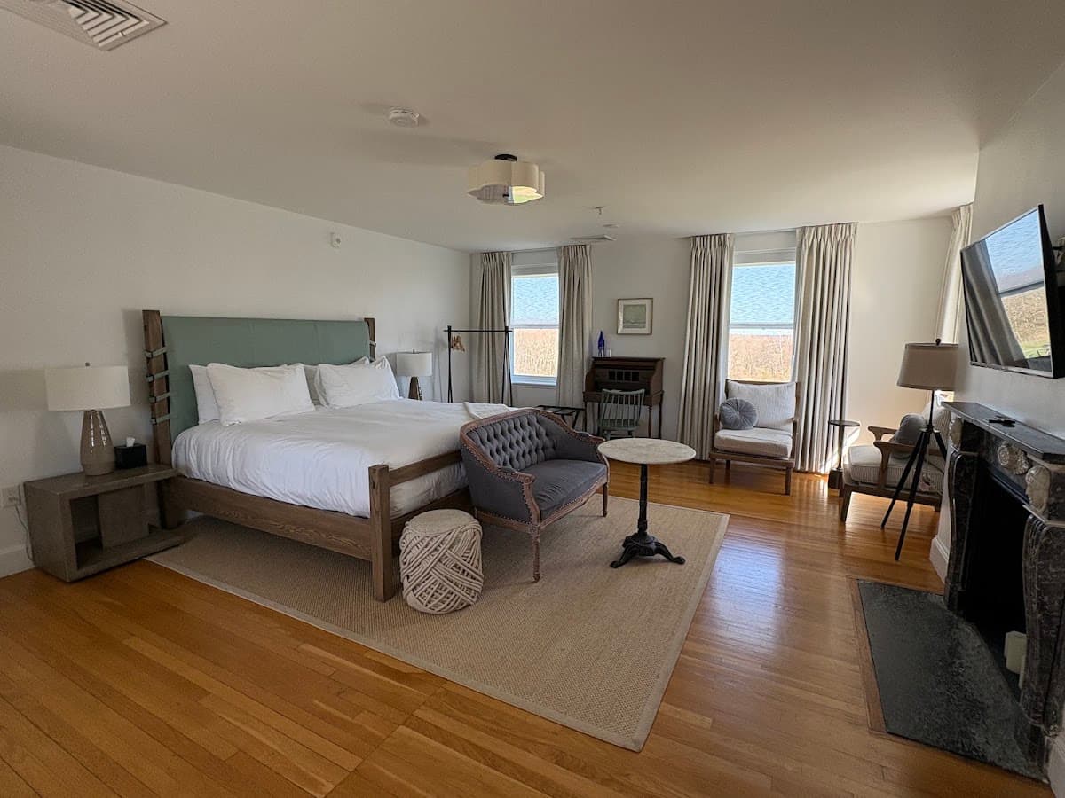 Shepherd's Run, Hotel in Narragansett