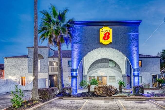 Super 8 by Wyndham Houston/Webster/NASA, Hotel in Nassau Bay