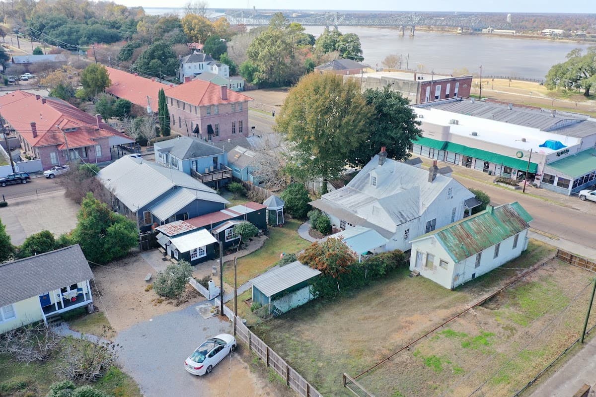 The Riverboat Bed and Breakfast, Bed & Breakfast in Natchez
