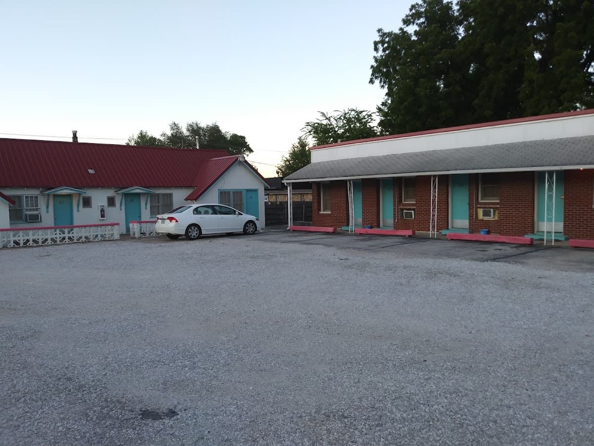 Flower Box Motel, Hotel in Neosho