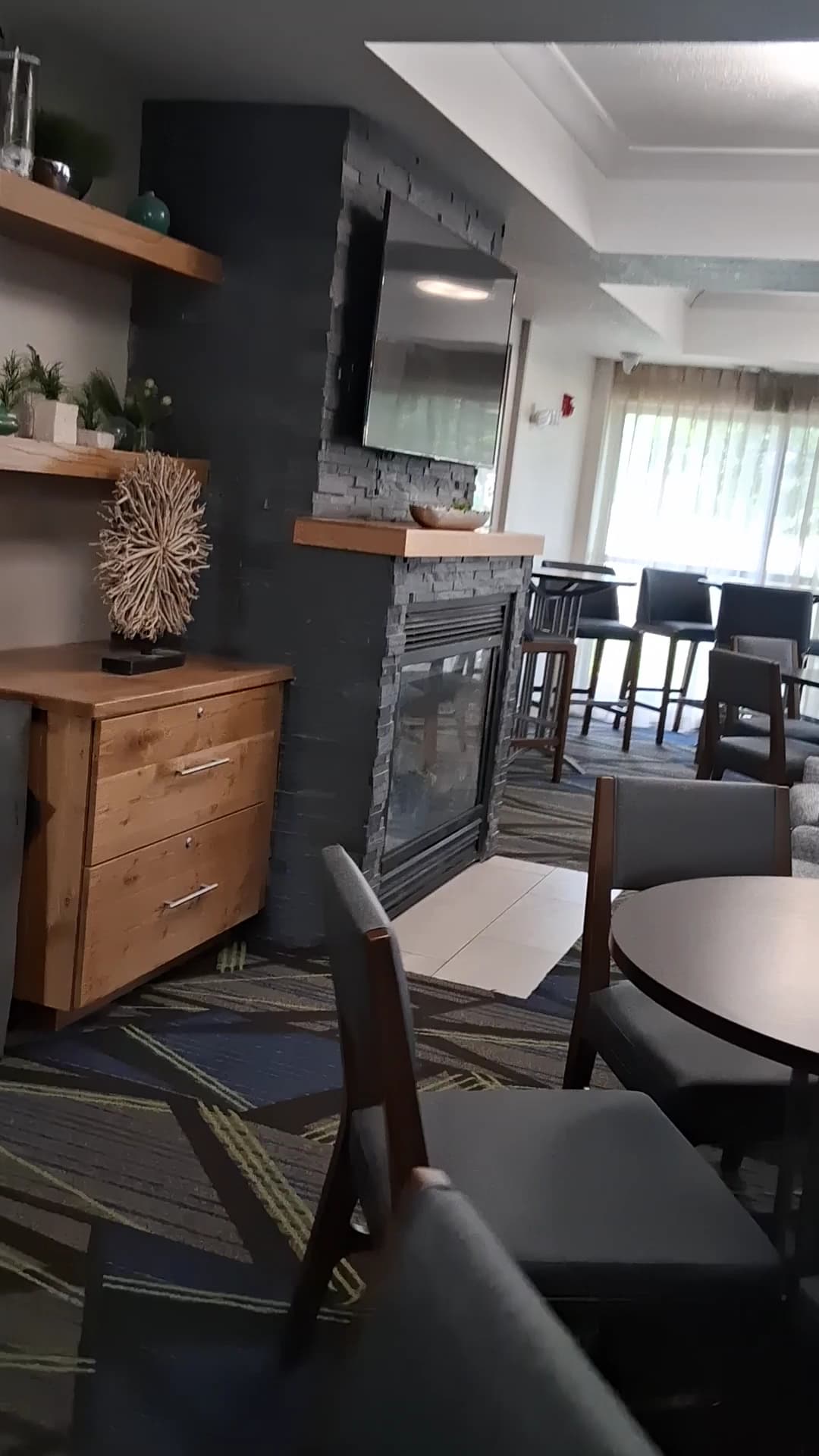 Holiday Inn Express & Suites Milwaukee-New Berlin by IHG, Hotel in New Berlin