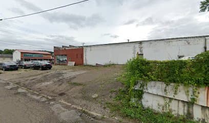 Plaza in, Hotel in New Martinsville