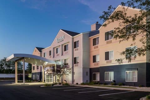 Fairfield Inn Richmond, Hotel in New Paris