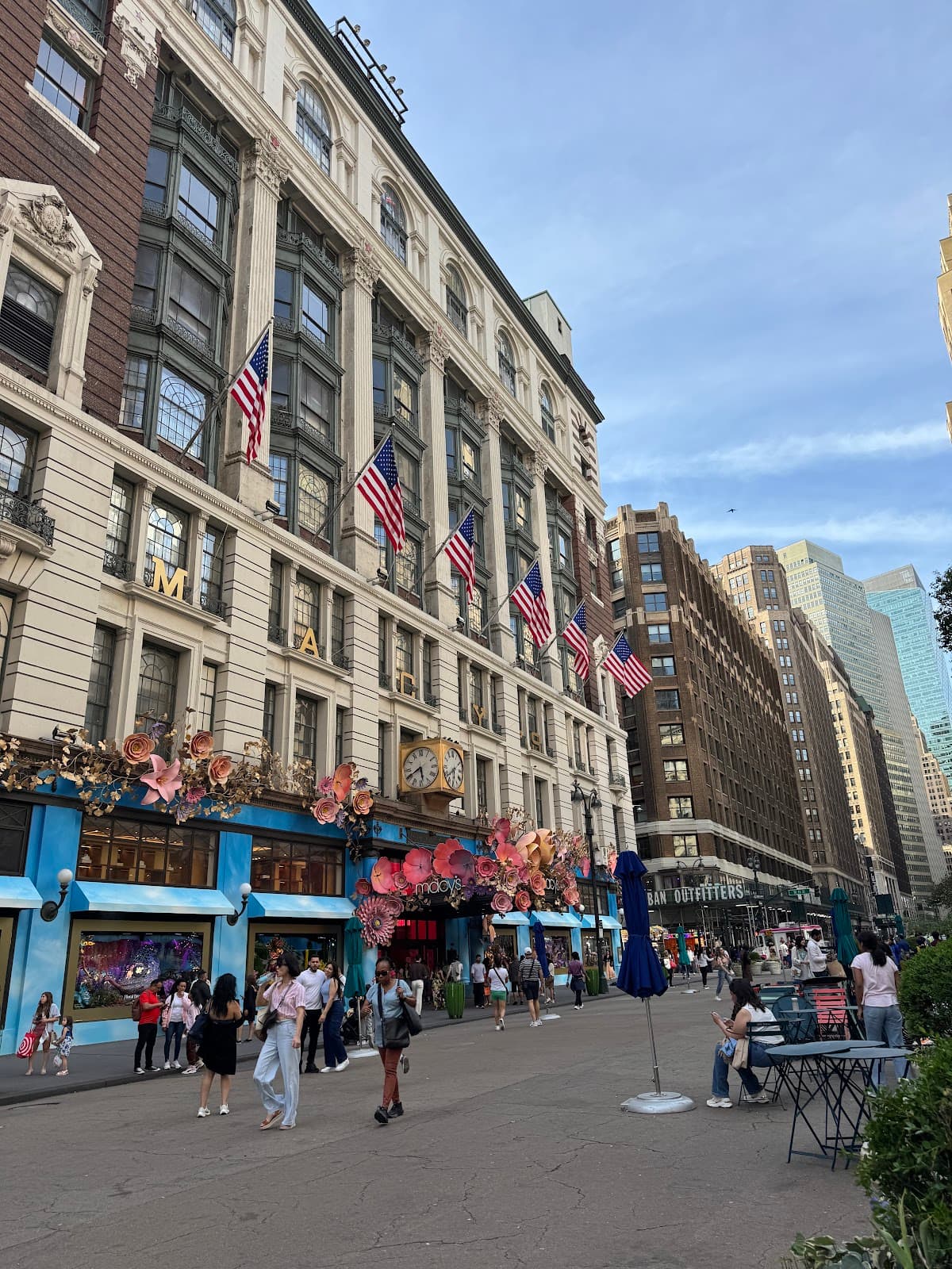 Macy's Empire Hotel, Hotel in Times Square