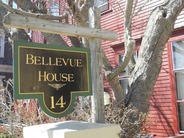 The Bellevue House, Hotel in Newport