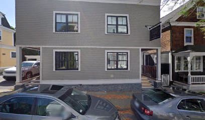 Holiday home in Core area of Newport, Hotel in Newport