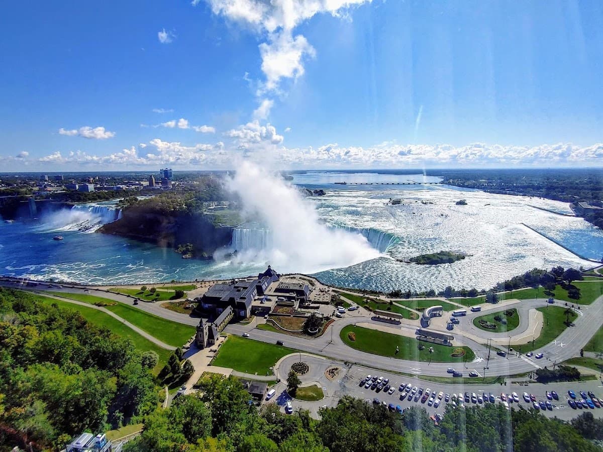 The Tower Hotel Fallsview, Hotel in Niagara Falls