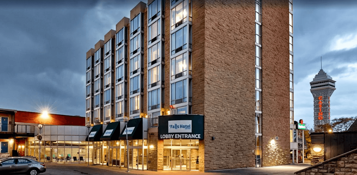 The Falls Hotel and Inn, Hotel in Niagara Falls
