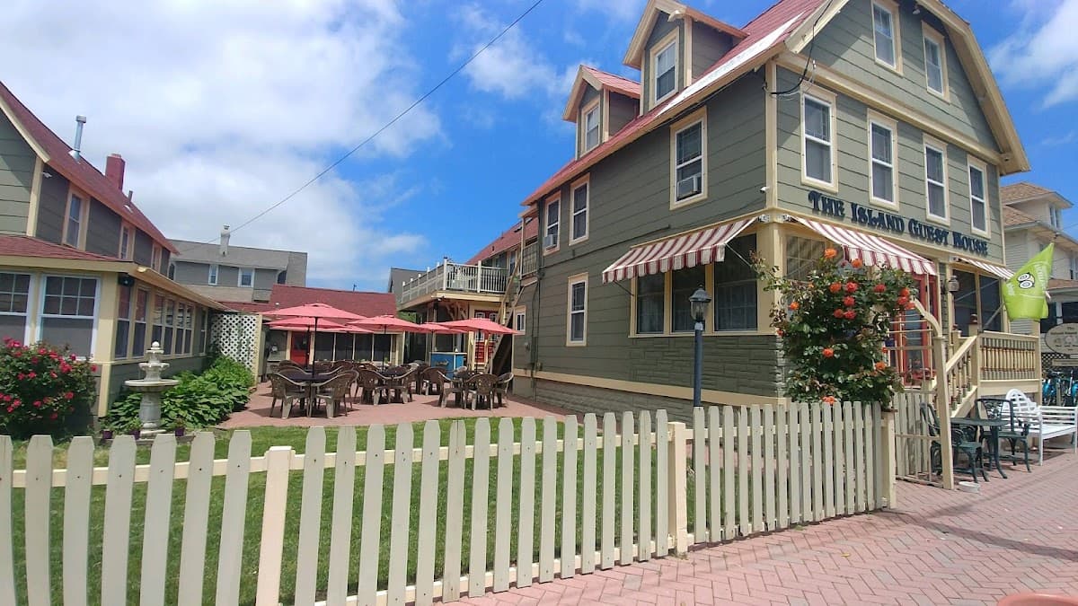 The Island Guest House Historic Inn, Hotel in Beach Haven