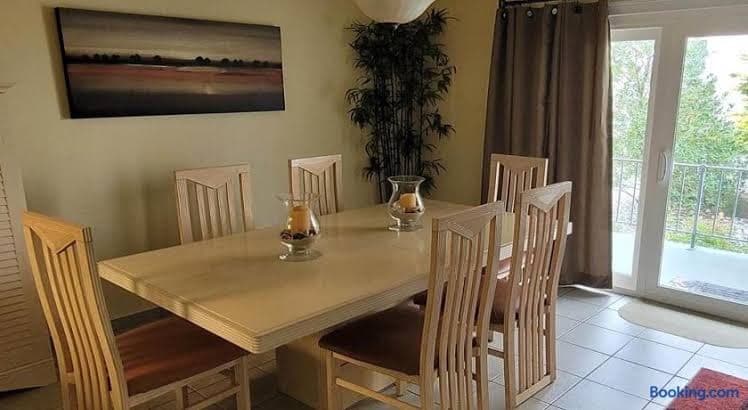 Ocean Side Home In Ship Bottom Beach Badges Pool Wifi 92468 - Entire Place, Hotel in North Beach Haven