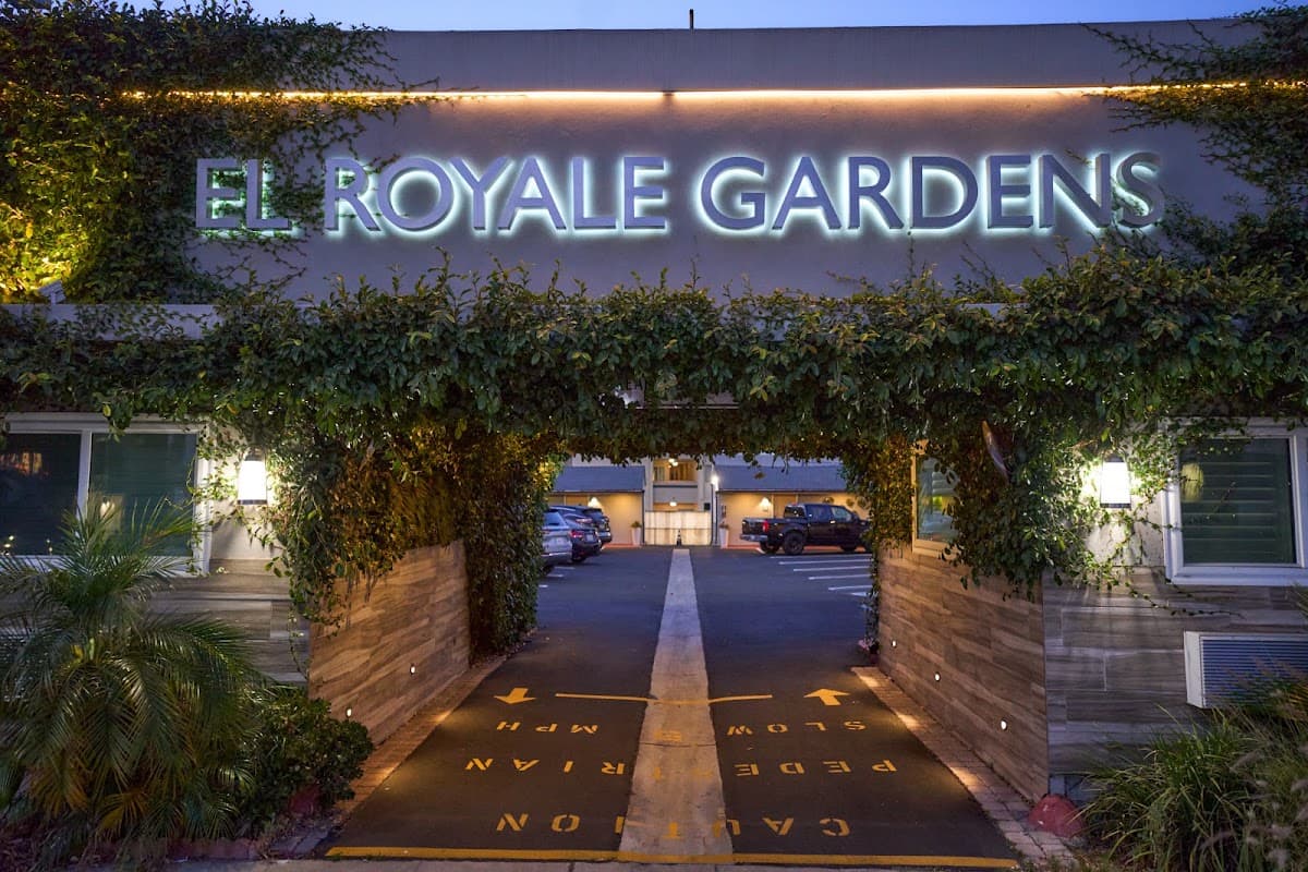 El Royale Gardens Near Universal Studios, Hotel in Universal City