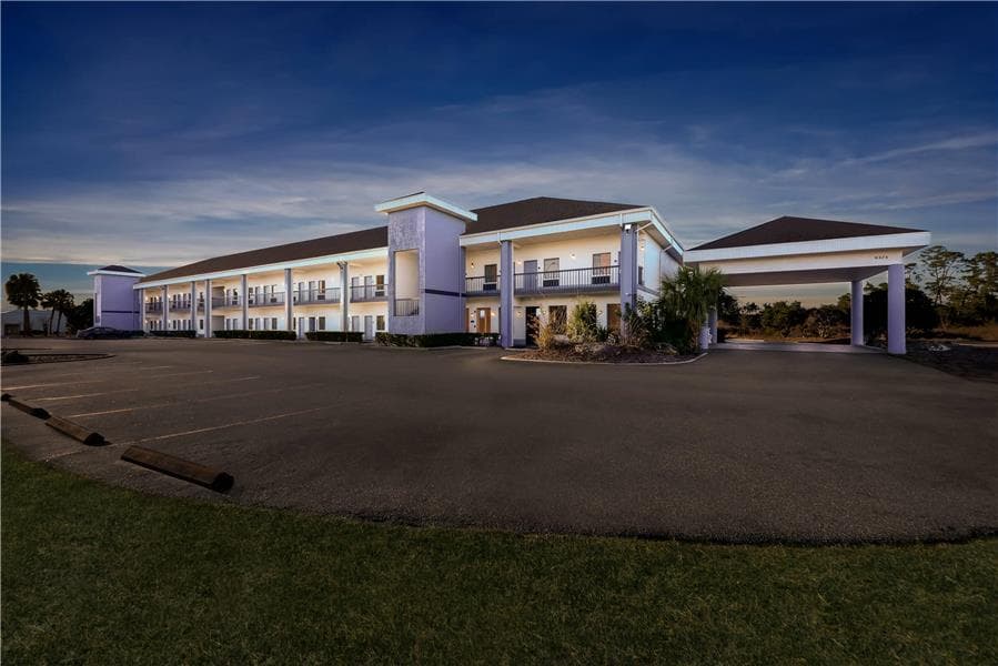 Quality Inn Weeki Wachee - Spring Hill, Hotel in North Weeki Wachee