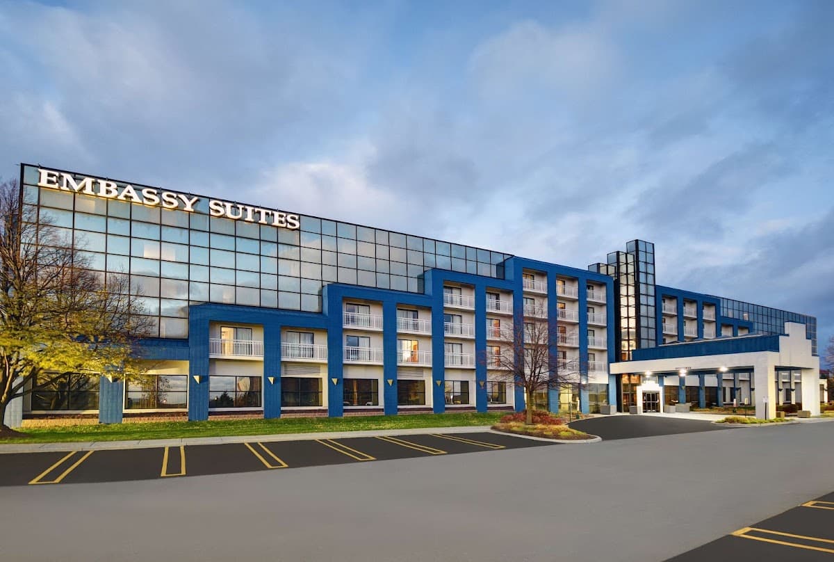Embassy Suites by Hilton Detroit Livonia Novi, Hotel in Northville