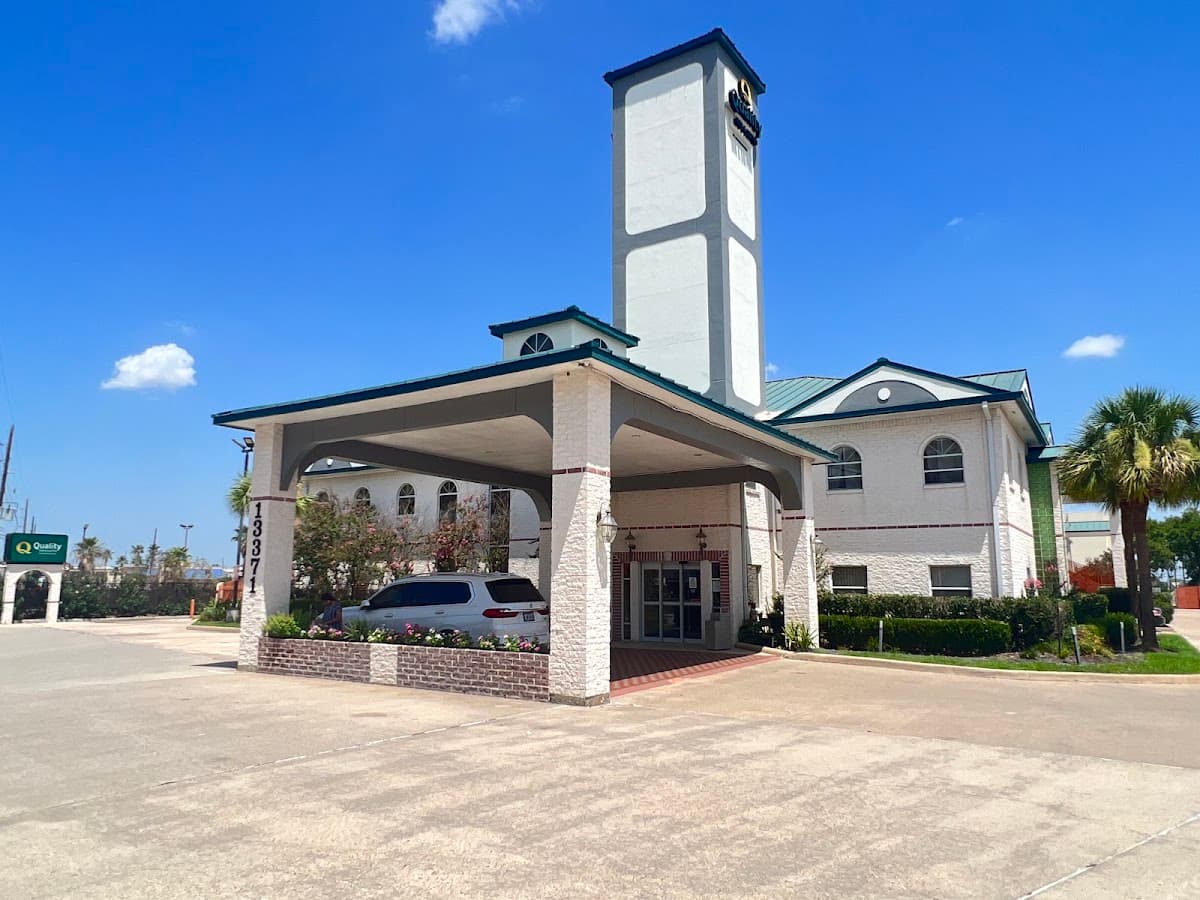 Quality Inn & Suites Houston NW Cypress, Hotel in Oak Cliff Place