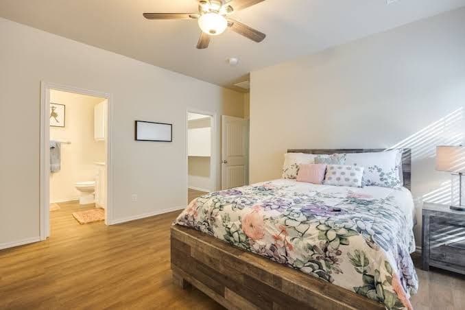Charming Allure Guest House Near Hospitals 2 Bedroom Home by RedAwning, Guesthouse in Oklahoma City