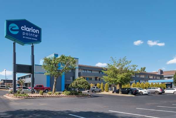 Clarion Pointe OKC Airport, Hotel in Oklahoma City