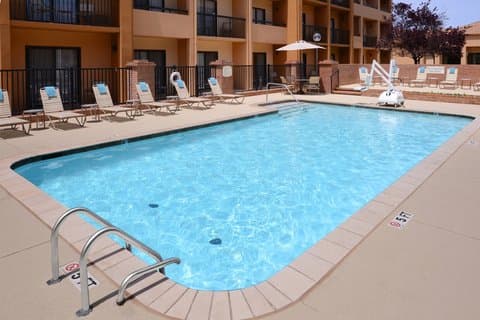 Courtyard by Marriott Oklahoma City Airport, Hotel in Warr Acres