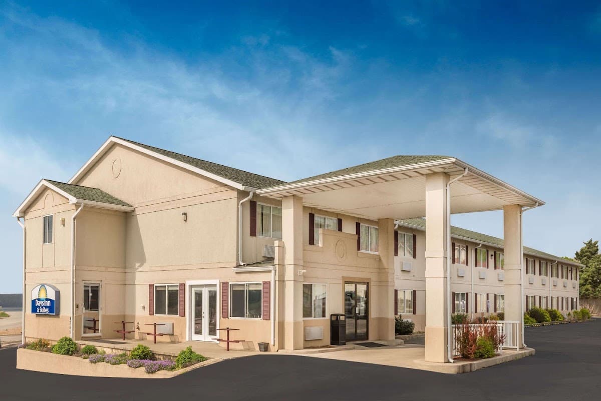 Days Inn by Wyndham Osage Beach Lake of the Ozarks, Hotel in Osage Beach