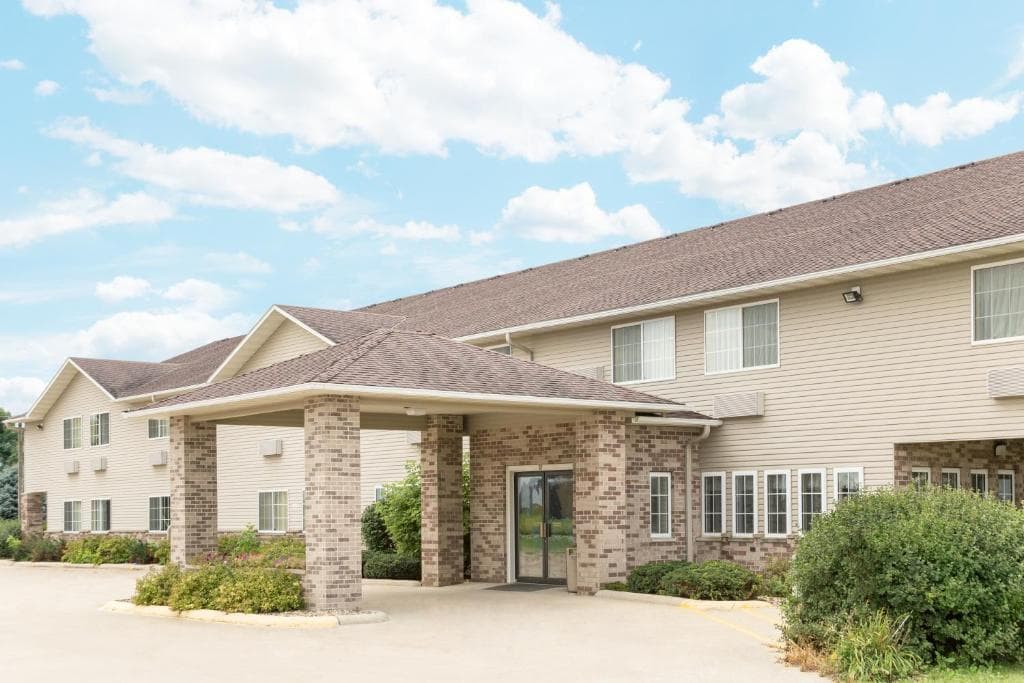 Western Inn & Suites, Hotel in Osage