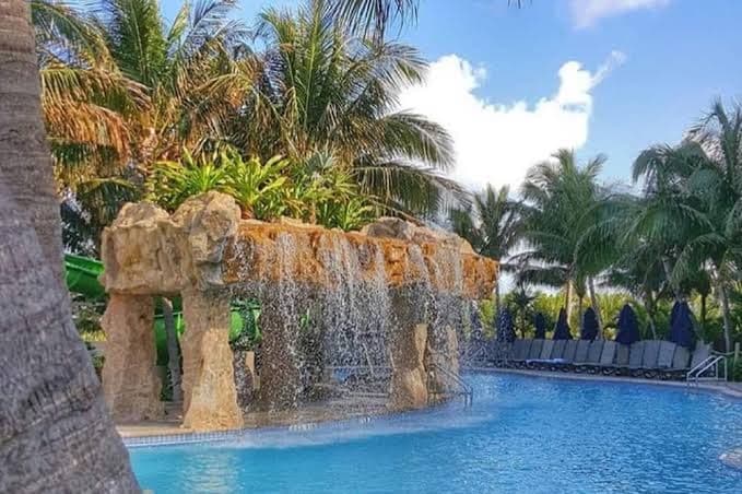 Palm Beach Singer island resort Spa! 2bd 2bth ON THE BEACH! Hotel amenities, Resort in Palm Beach Shores